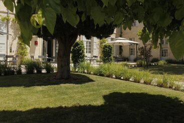 호텔 College Des Doctrinaires