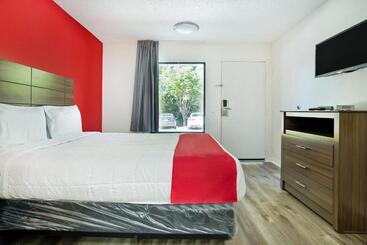 هتل Decatur I-285 The Perimeter By Oyo Rooms