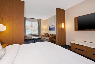 هتل Fairfield Inn & Suites By Marriott Cincinnati Airport South/florence