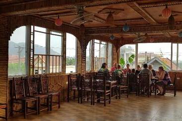 هتل Mai Place Homestay
