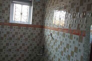 هتل Ox's Suites
