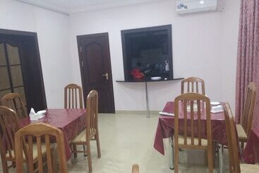 هتل Royal Nukus