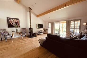 هتل South View Lodges