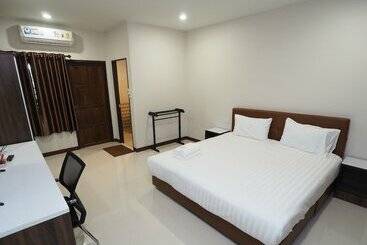 هتل Waritthon Residence