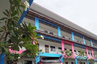 هتل Waritthon Residence
