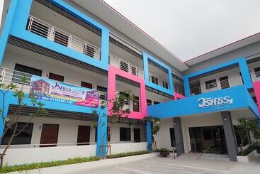 هتل Waritthon Residence