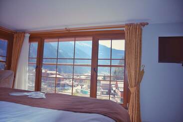Huzur Otel