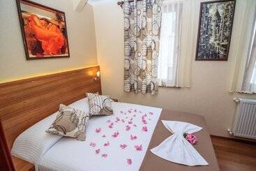 Karya Butik Otel