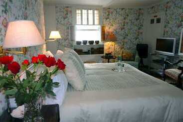 Bed & Breakfast 29 India House