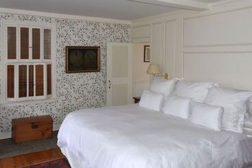 Bed & Breakfast 29 India House