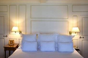 Bed & Breakfast 29 India House