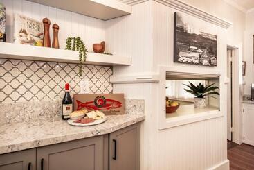 تختخواب و صبحانه Aloha Junction Guest House   5 Min From Hawaii Volcanoes National Park
