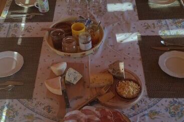 Bed and Breakfast Chalet La Rose Des Vents