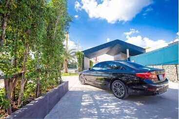 هتل Chill D Resort Buriram