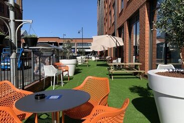 هتل Holiday Inn Express   Barrow In Furness & South Lakes, An Ihg