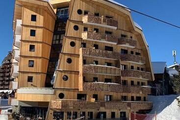 هتل Hôtel Mil8