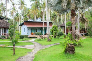 هتل Koh Kood Far East Resort