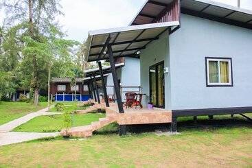 هتل Koh Kood Far East Resort