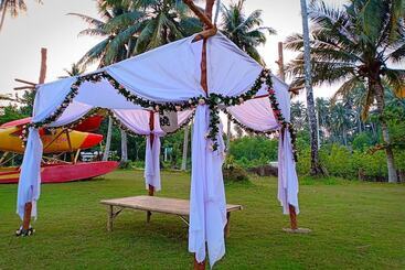 هتل Koh Kood Far East Resort