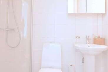 هتل Lysekil City Rooms And Apartments