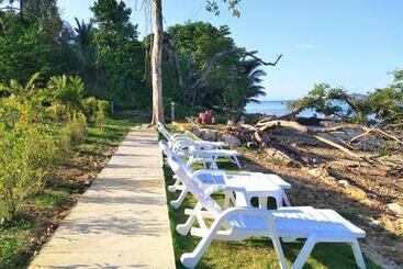 هتل Sunrise Beach Koh Yao Resort