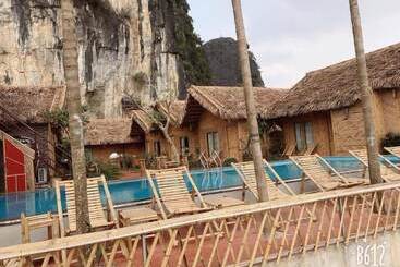 هتل Tam Coc Wonderland Bungalow