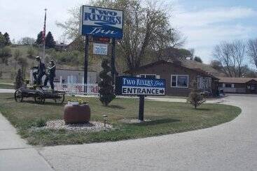 汽车旅馆  Two Rivers Inn West