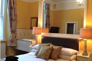 پانسیون Melrose Guest House