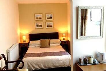 پانسیون Melrose Guest House