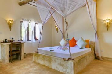 Zanzibar Pearl   Boutique Hotel & Villas