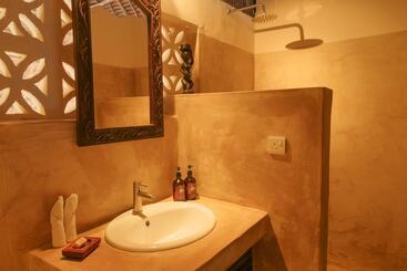 Zanzibar Pearl   Boutique Hotel & Villas
