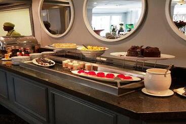 בית מלון כפרי Holiday Inn Johannesburg Airport, An Ihg