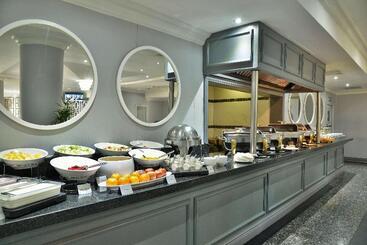 בית מלון כפרי Holiday Inn Johannesburg Airport, An Ihg