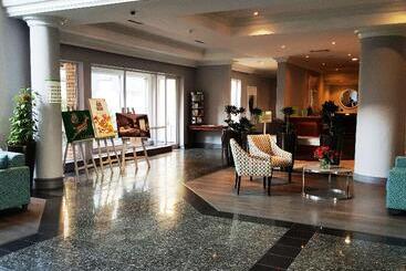 בית מלון כפרי Holiday Inn Johannesburg Airport, An Ihg