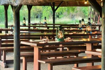 هتل Bakubung Bush Lodge
