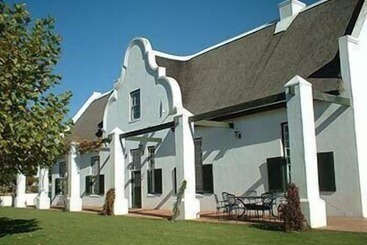 هتل Bellevue Manor Guest House & Wellness Spa Retreat