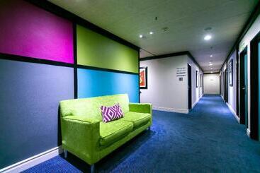 Hotel Cape Town Lodge