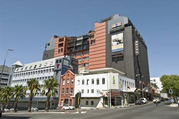 Hotel Cape Town Lodge