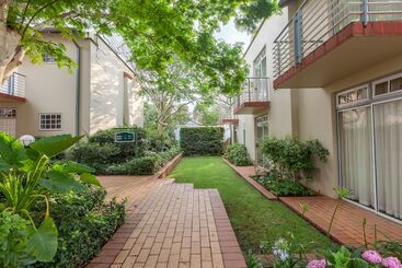 Courtyard Hotel Arcadia