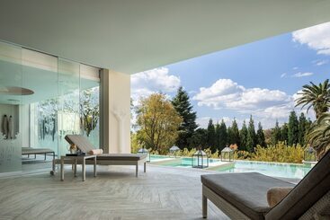 Four Seasons Hotel The Westcliff