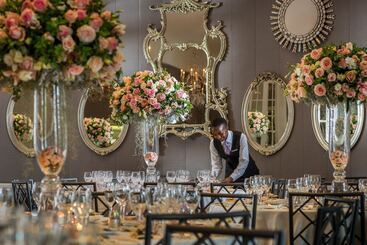 Four Seasons Hotel The Westcliff