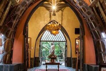 Misty Hills Country Hotel, Conference Centre & Spa