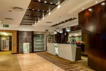 هتل Protea By Marriott Transit O.r. Tambo Airport