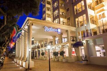 Szálloda Radisson Blu Le Vendome