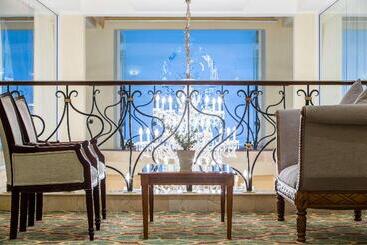 هتل Radisson Blu Le Vendome