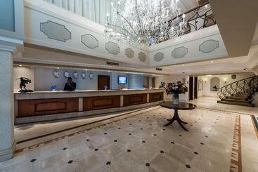 Szálloda Radisson Blu Le Vendome