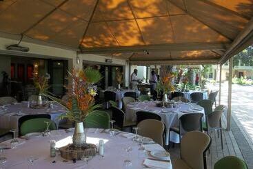 هتل Sabi River Sun Resort