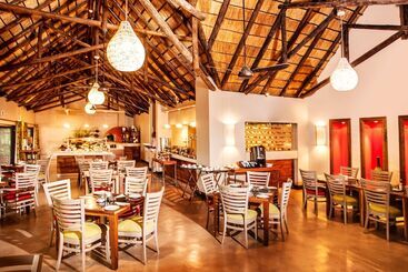 هتل Sabi River Sun Resort