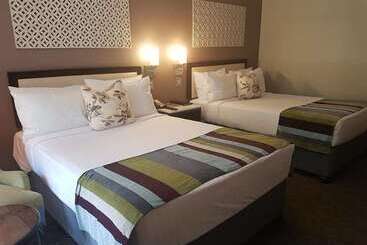 هتل Sabi River Sun Resort