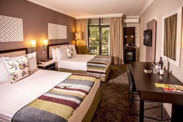 هتل Sabi River Sun Resort
